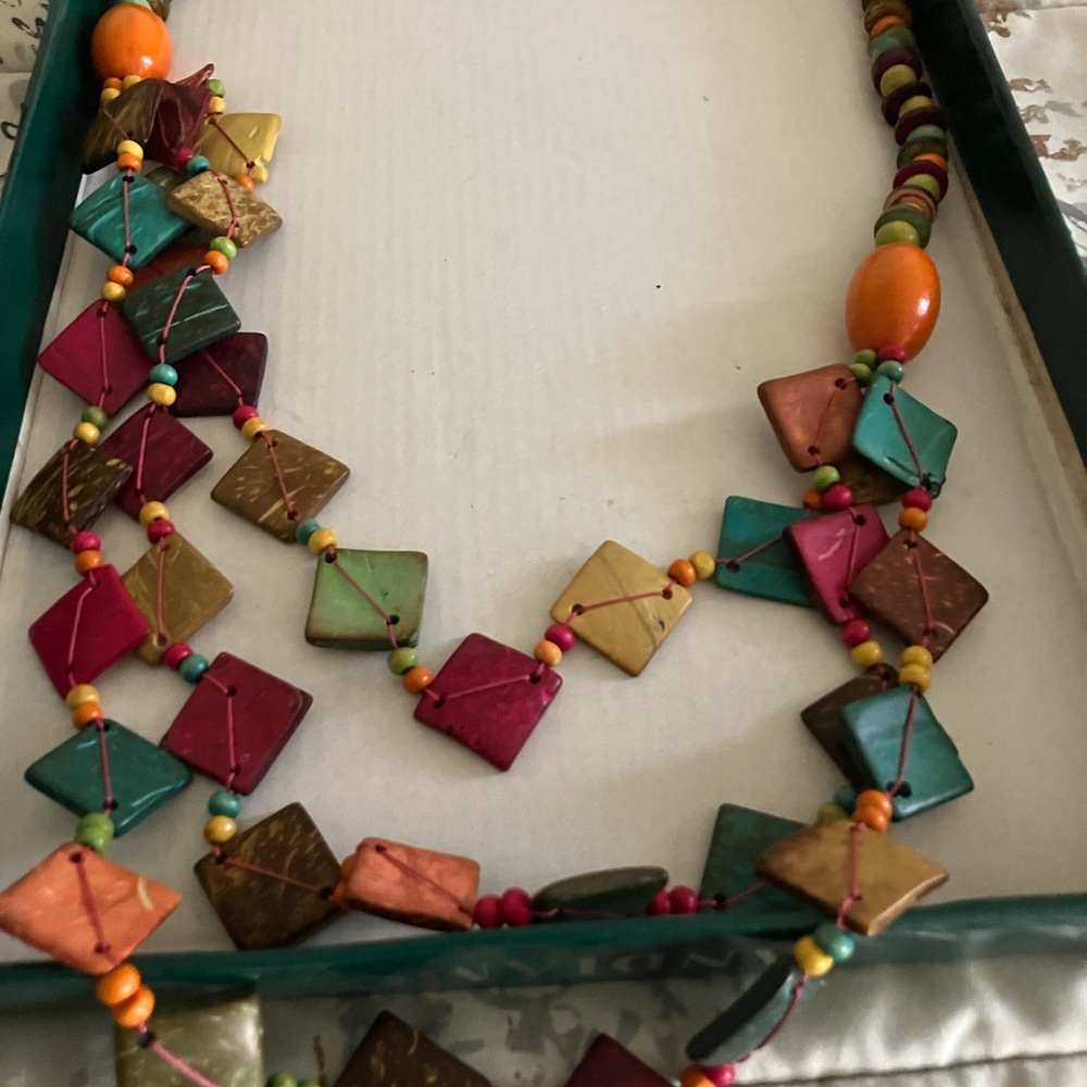 Multicolor Geometric Beaded Necklace